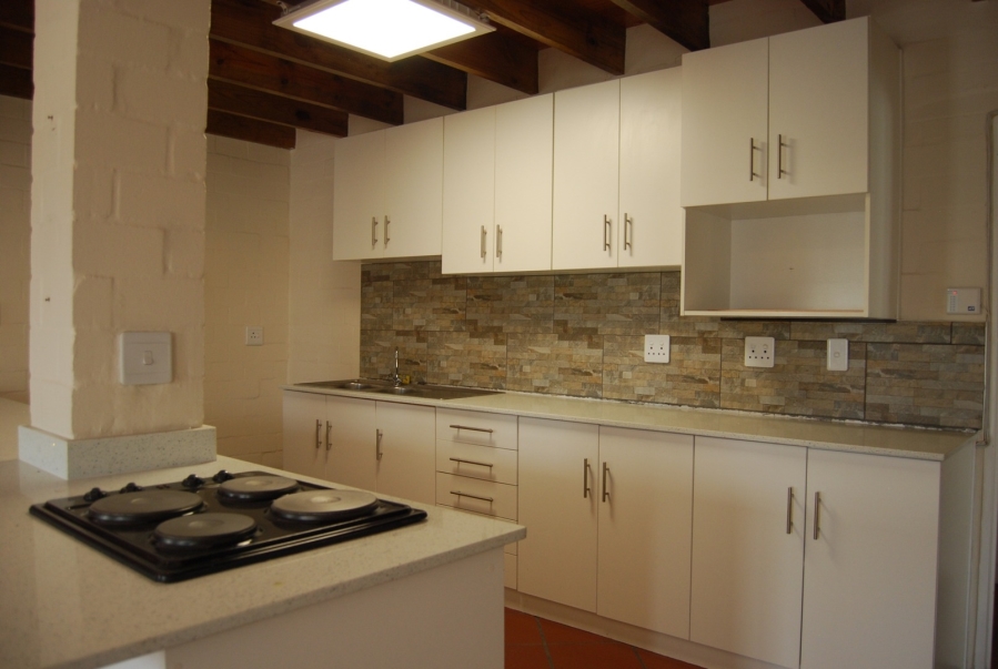 To Let 4 Bedroom Property for Rent in Port Owen Western Cape